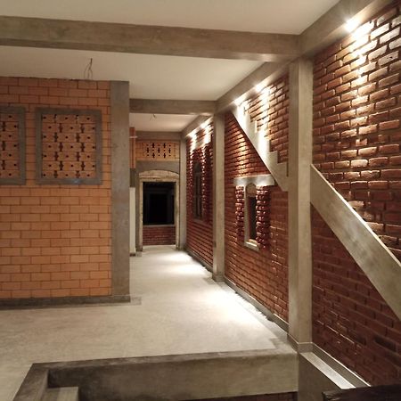 Hotel The Brick Wonder à Habaraduwa Central Extérieur photo