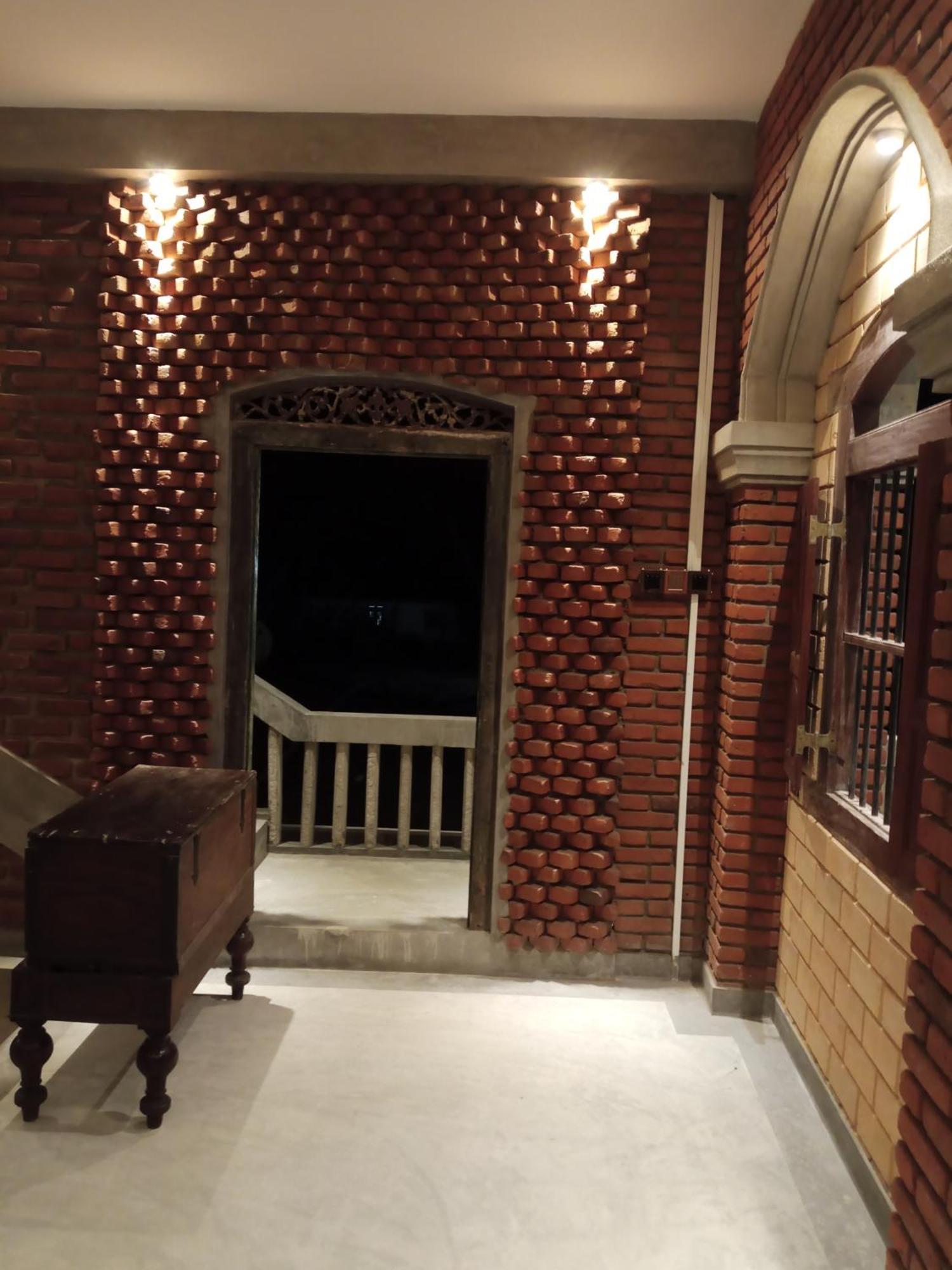 Hotel The Brick Wonder à Habaraduwa Central Extérieur photo